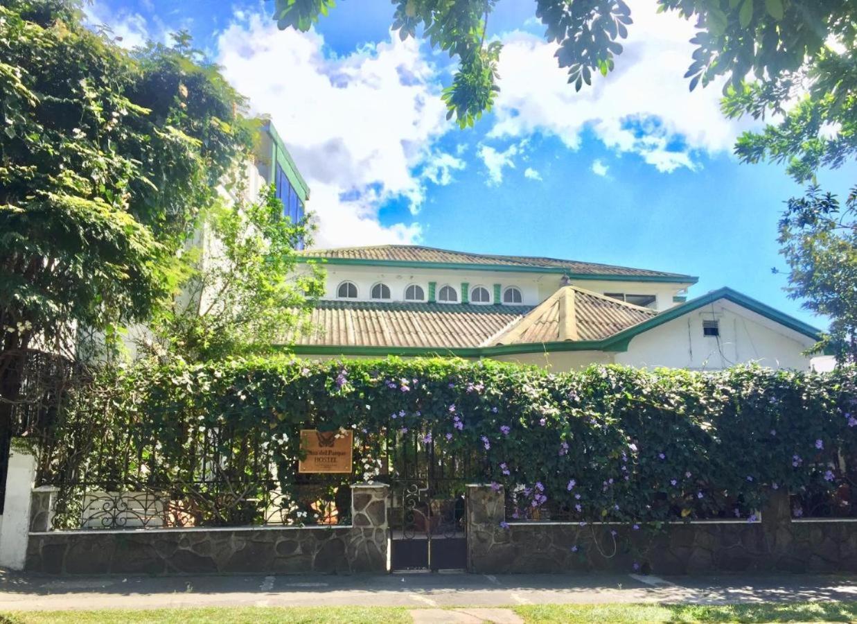 Hostel Casa Del Parque Сан-Хосе Экстерьер фото