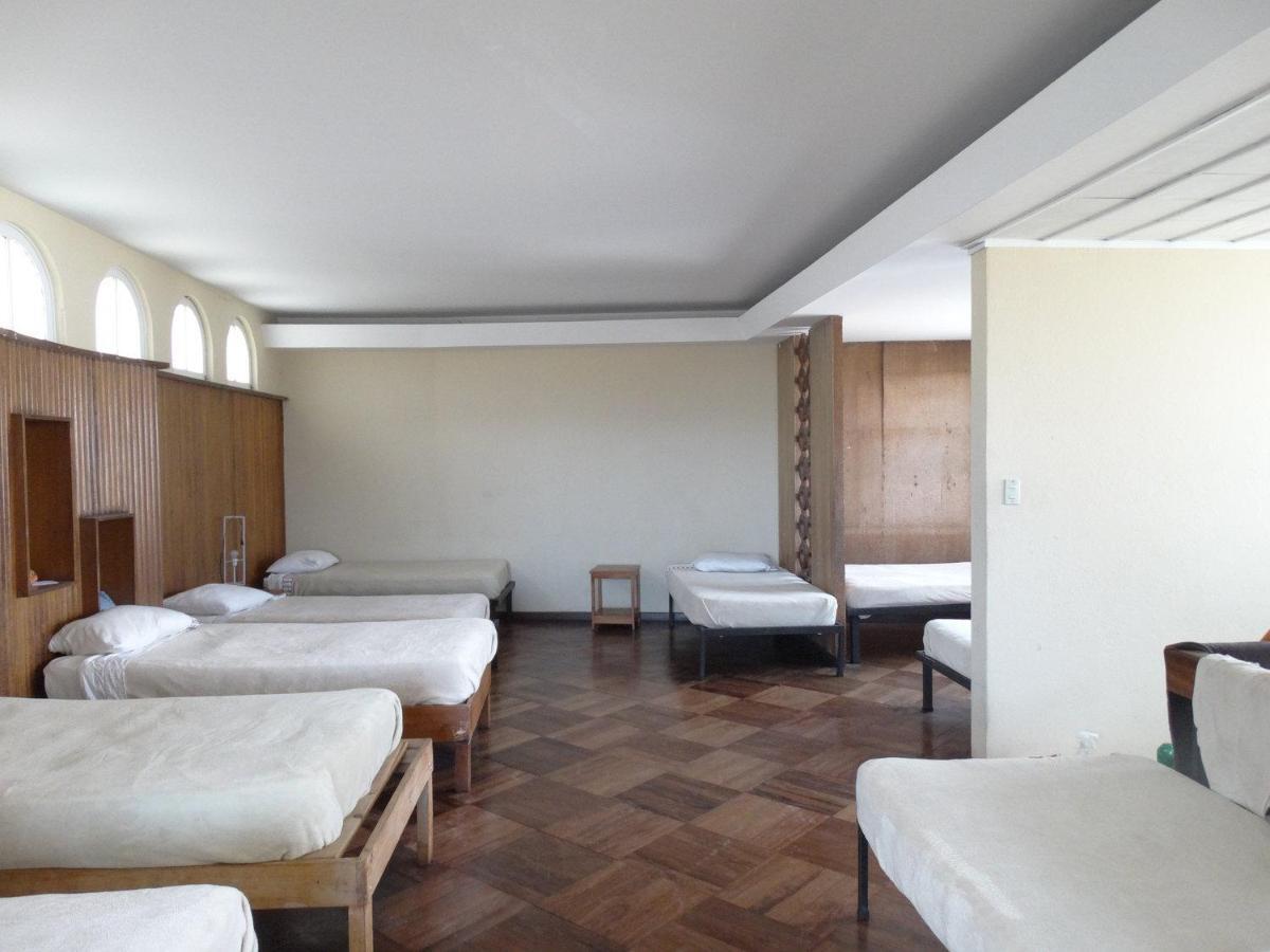 Hostel Casa Del Parque Сан-Хосе Экстерьер фото
